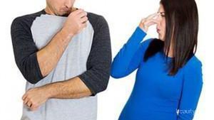 Buat Ketiak Kamu Wangi dengan 4 Cara Ini!