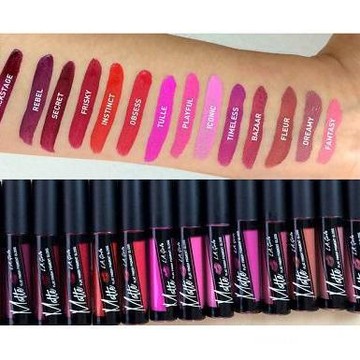 img-title Kamu Perlu Tahu Lipstick yang Tepat untuk Touch-Up. Jangan Salah Pilih!