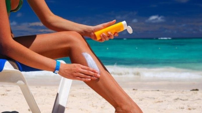 5 Rekomendasi Sunscreen Terbaik yang Tersedia di Drugstore