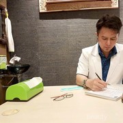 Dr. Kurniawan: Cara Atasi Kulit Kering Bagi Wanita Aktif