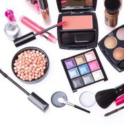 Makeup Natural Sehari-hari dengan Produk Lokal