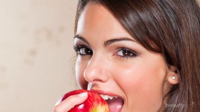 6 Makanan Sehat untuk Membuat Kulit Cerah dan Lembap