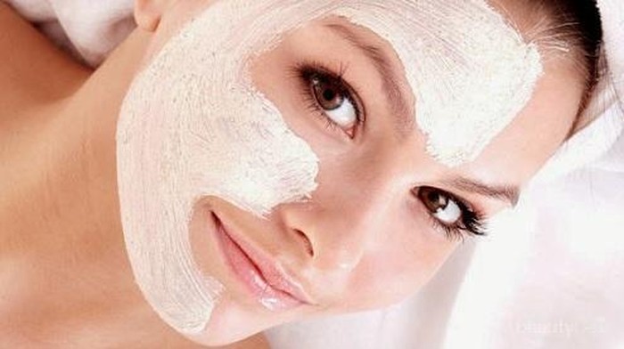Cerahkan Wajah Kusam dengan Masker Alami