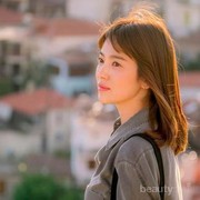 Makeup Natural ala Song Hye Gyo 'Descendants of the Sun'