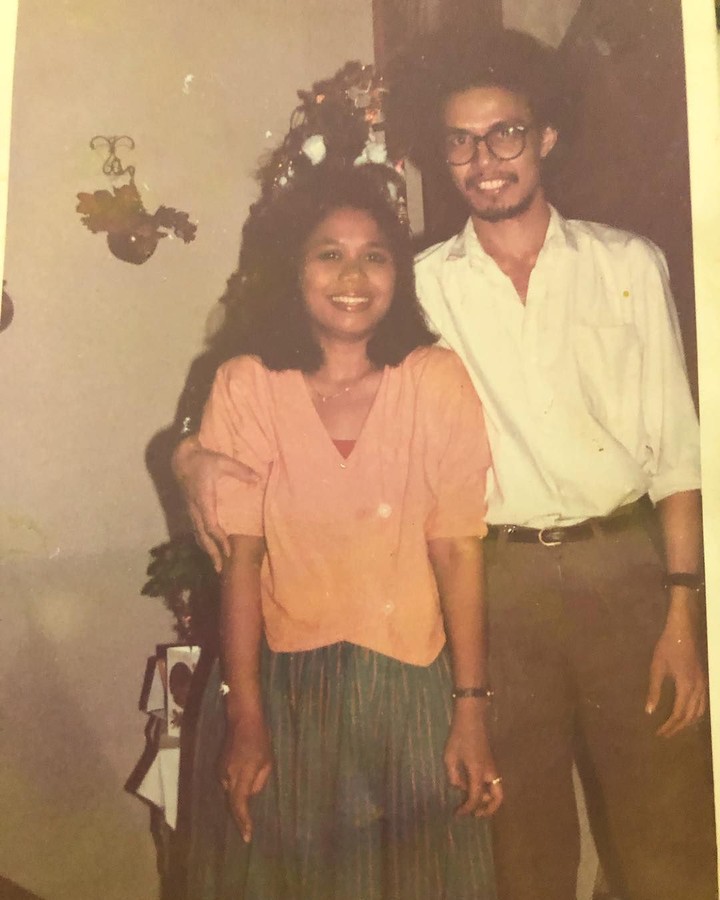 7 Potret Harmonisnya Keluarga Andy F Noya, Anakanak yang 7 Potret Harmonisnya Keluarga Andy F Noya, Anakanak yang