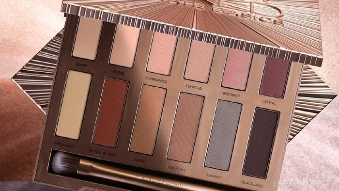 Matte Eyeshadow Palette: Urban Decay Naked Ultimate Basics Palette