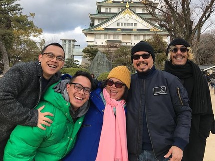 7 Potret Harmonisnya Keluarga Andy F Noya, Anak-anak yang Kompak dan Lucu