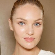 Perhatikan 7 Poin Berikut untuk Tampil Sempurna dengan No Makeup Look