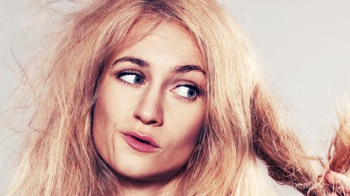 Merawat Rambut Rusak Harus dengan Cara Ini