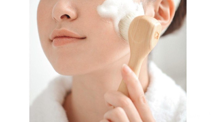 Ini Akibat Mencuci Muka dengan Facial Wash Alami untuk Kulit Berminyak