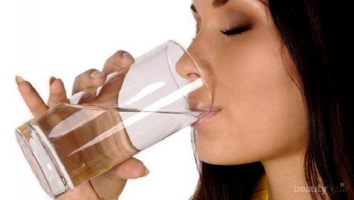 5 Minuman Hangat yang Membuat Kulit Sehat & Cerah