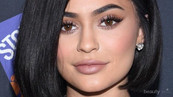 Tren Rambut Pendek Tahun 2016 Selebriti Hollywood