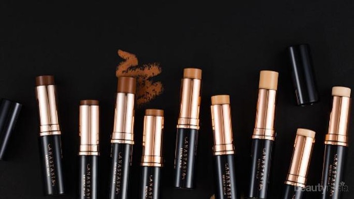 New Stick Foundation dari Anastasia Beverly Hills Memiliki 4 in 1 Benefit!