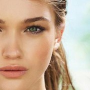 Trik Makeup Tepat untuk Samarkan Wajah Lelah