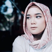 Kosmetik Halal Terbaik Rekomendasi Hijab Influencer Suci Utami