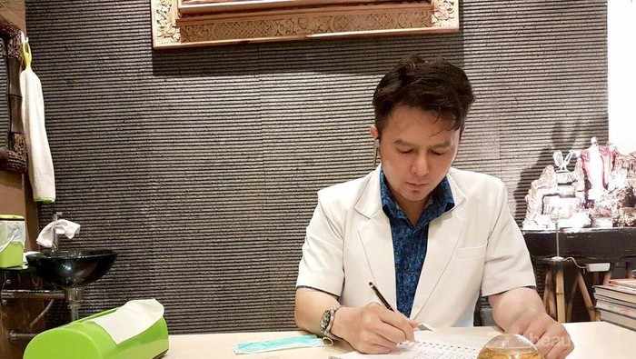 Dr. Kurniawan: Percepat Atasi Kulit Kering dengan Treatment Klinik