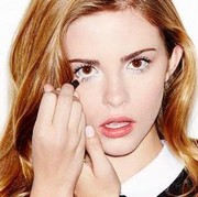 6 Kesalahan dalam Pemakaian Eyeliner yang Sering Terjadi