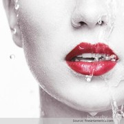 2 Lipstick Waterproof Covergirl yang Benar-Benar Tahan Lama