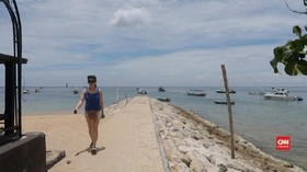 VIDEO: Tak Mau Pulang, Turis China di Bali Perpanjang Visa
