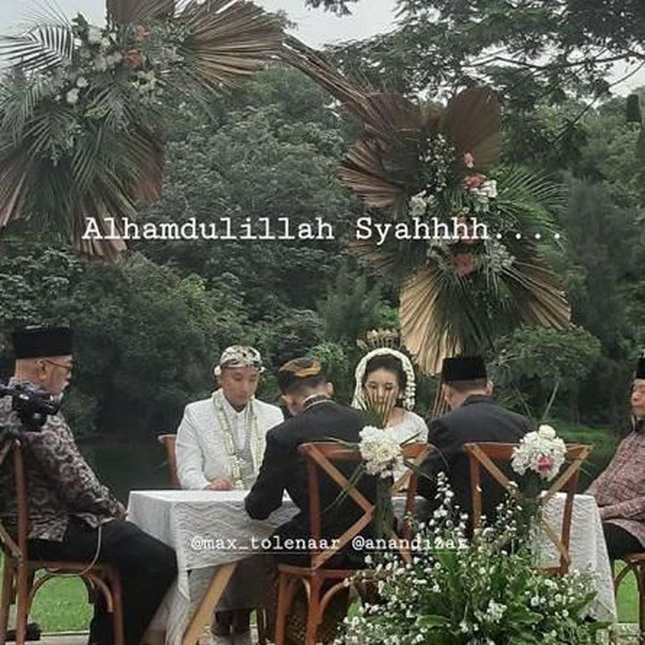 <p>Selamat menempuh hidup baru Satrio dan Diza, semoga bahagia! (Foto: Instagram @masari0)</p>