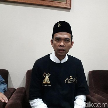 Didoakan Berjodoh dengan Ayana Moon, Begini Reaksi UAS