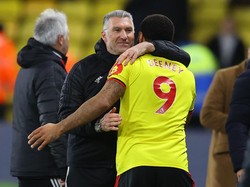 Bantai Liverpool, Watford Cool