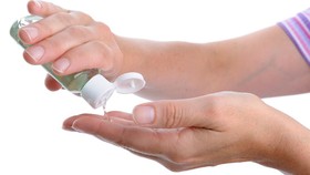 Corona di Indonesia, Bedakan Hand Sanitizer dan Tisu Basah