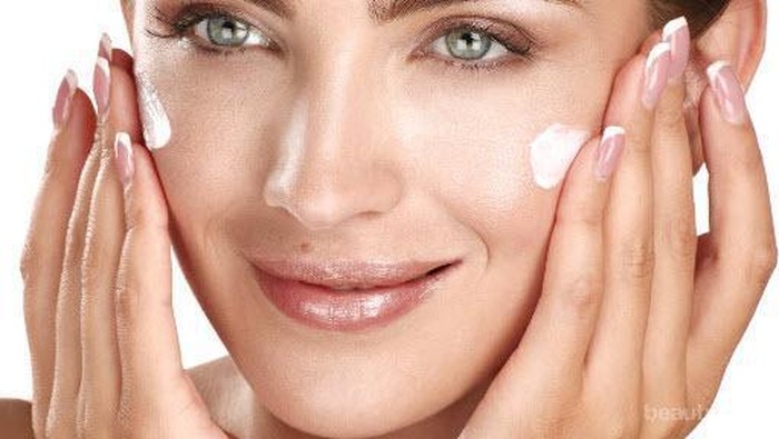 Tips Makeup untuk Jenis Kulit Berminyak