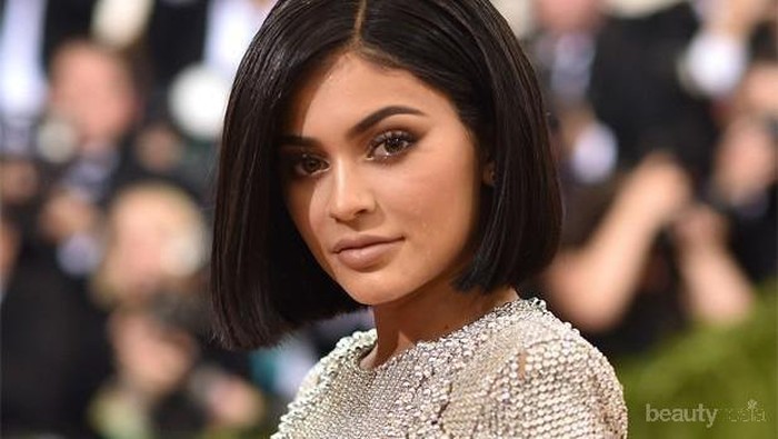 Tips Makeup ala Kylie Jenner
