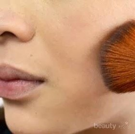 Tips Blush On Awet Sepanjang Hari