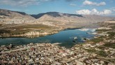 FOTO: Penghujung Cerita Kota 12 Ribu Tahun di Turki Kota berusia 12 ribu tahun di Turki, Hasankeyf, kini menghadapi akhir dari cerita, setiap hari kian tenggelam demi sebuah bendungan.