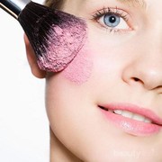 Rekomendasi 3 Tipe Blush On untuk Makeup Pemula