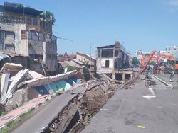 BNPB Sebut Ruko yang Ambruk di Jember 9 Unit
