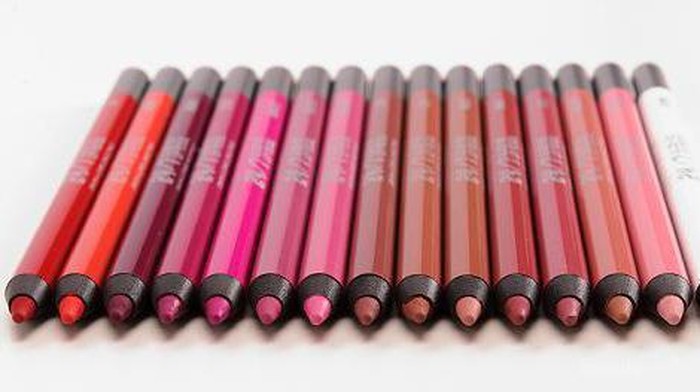 Review: Urban Decay 24/7 Glide-On Lip Pencil