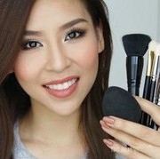 Tutorial Membersihkan Brush Makeup Tanpa Merusak Bulunya