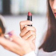 Tips Base Makeup untuk Pemula agar Tetap Terlihat Natural