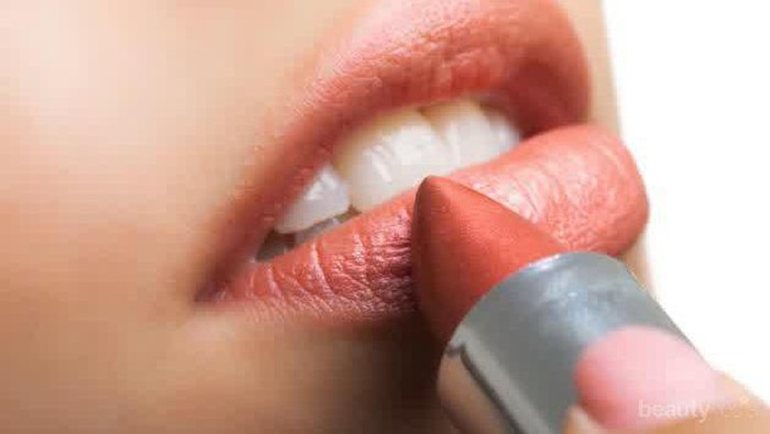 Wardah Matte Lipstick, Cocok untuk Pemilik Kulit Sawo Matang (Review)