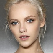 Tips Makeup Natural Praktis dan Cantik