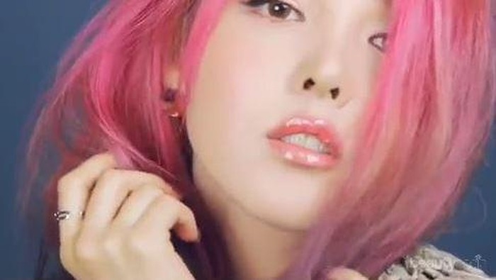 Makeup Natural Bernuansa Pink ala Korea Untuk Tampil Fresh & Feminin