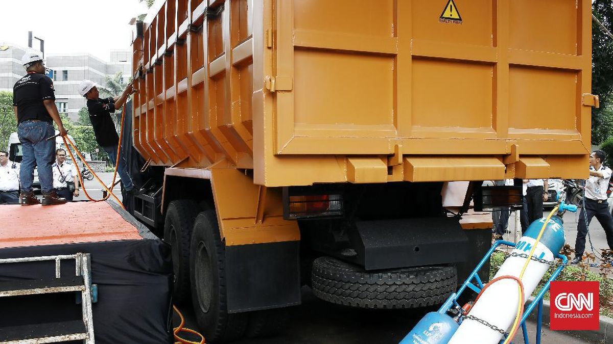 Menhub Bongkar 'Dosa' ODOL Mulai Penyebab Jalan Rusak hingga Kematian