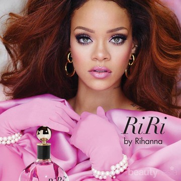 Rihanna Rilis Parfum Terbarunya di Indonesia