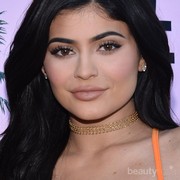 Lipstick Nude Sesuai Kulit Wajah