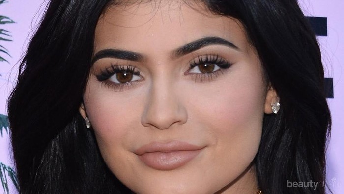 Lipstick Nude Sesuai Kulit Wajah