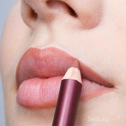 Rekomendasi 3 Lip Liner di Bawah Rp200.000