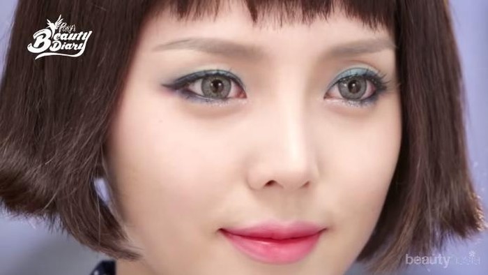 Tiru Makeup Mini-Retro ala Pony