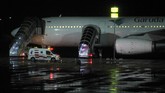 FOTO: Kedatangan WNI Kru Kapal Diamond Princess di Kertajati Total 69 WNI kru kapal Diamond Princess dievakuasi dari Yokohama, Jepang, dan pada Minggu (1/3) malam telah mendarat di Bandara Kertajati, Majalengka.