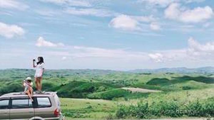 Inspirasi Makeup untuk Travelling ala Molita Lin