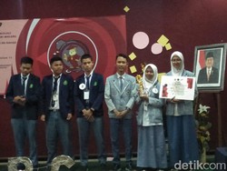 Hebat, 3 Pelajar Lamongan Ini Sulap Kulit Siwalan Jadi Kertas Media Tanam