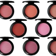 4 Pilih Warna Makeup Tepat di Bulan Ramadan