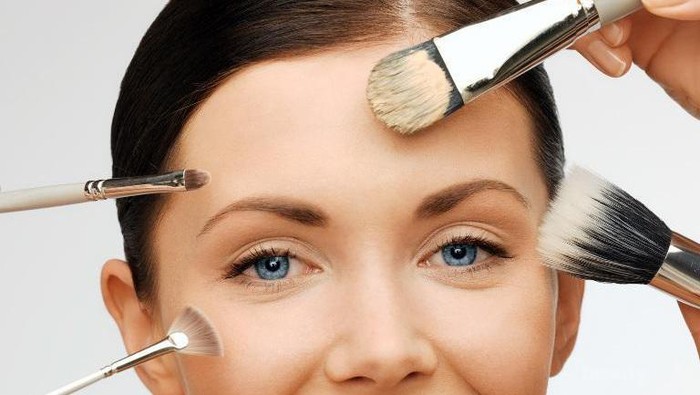 Tips Makeup Tahan Lama untuk Kulit Berminyak (Part 1)